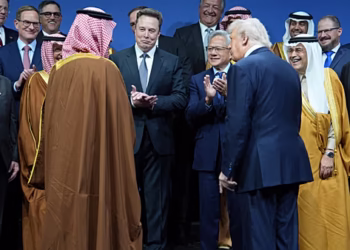 Donald Trump sets sights on solving another war!