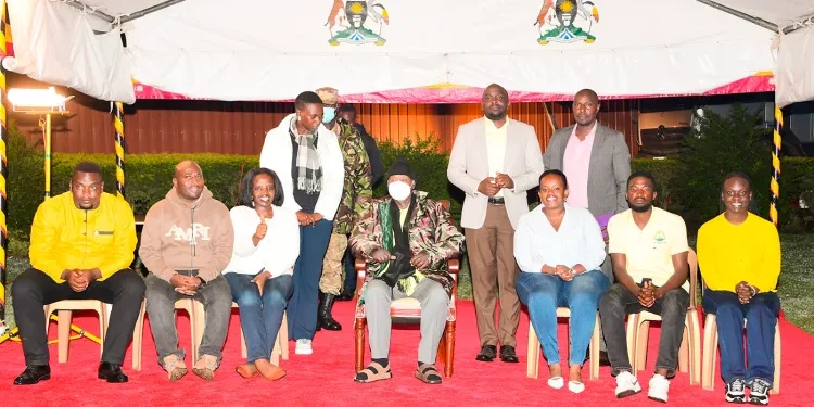 Museveni Urges Youth to Pursue Wealth Creation Over Government Jobs