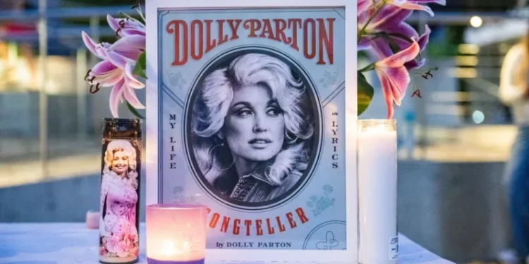 The singer had a private family funeral in Nashville on Friday, following her death earlier in the week at the age of 80.